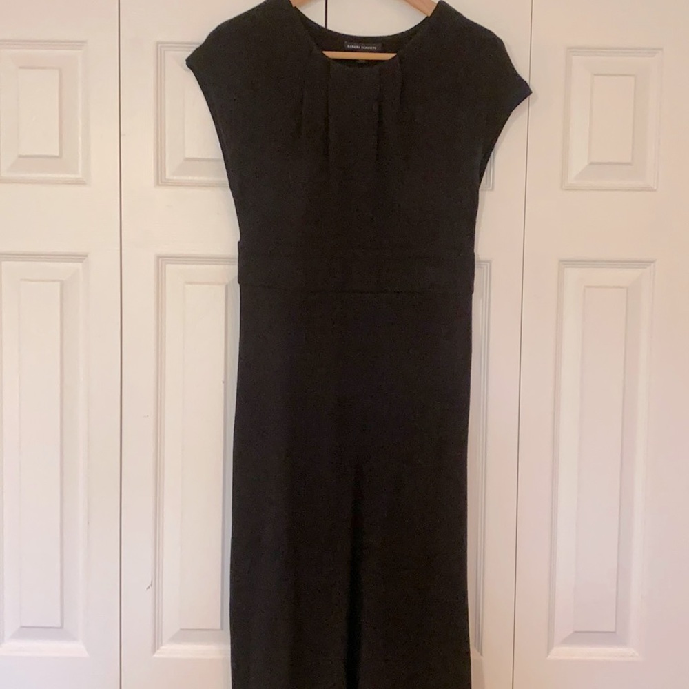 Banana Republic classic dress